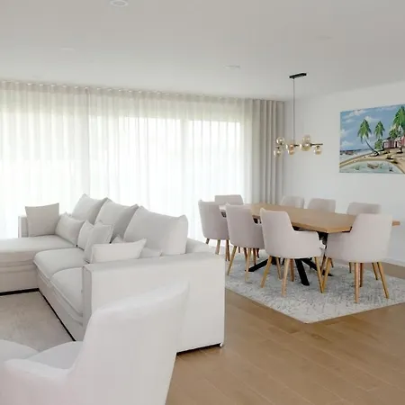 Olive House - 4 Bedrooms