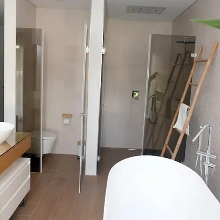 Olive House - 4 Bedrooms بيت للعطل Gafanha da Nazaré