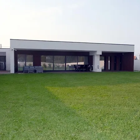 Olive House - 4 Bedrooms Tatil Evi *