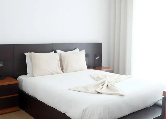 Olive House - 4 Bedrooms Casa vacanze